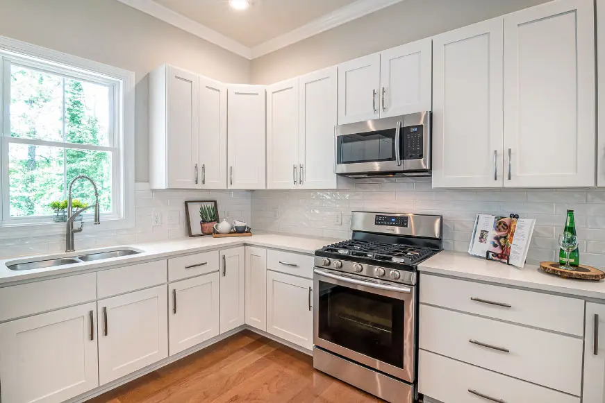 Why Paint Your Kitchen Cabinets Instead of Replacing Them